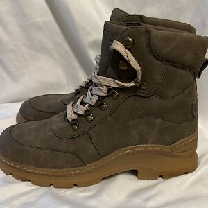 Nautica Boots 8.5 US Women Military Olive Green Lace Up Combat Chunky Heel New